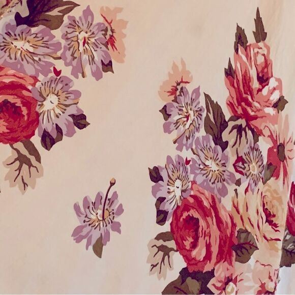 Brandy Melville Kimono Top Cream Floral Print Lightweight Sz OSFA Gorgeous - Picture 4 of 8